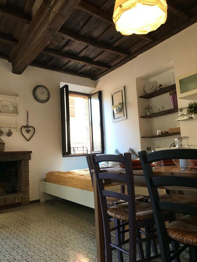 Domus De Ciancaleoni Holiday home Rome